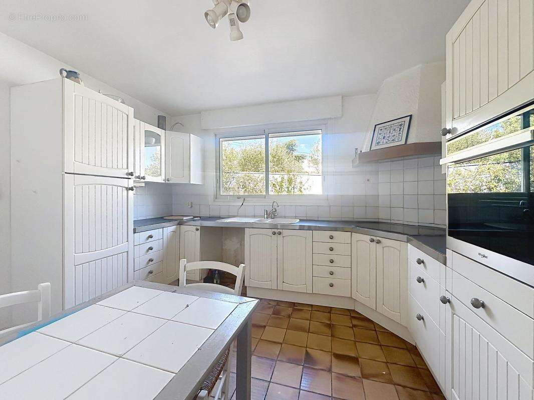 Sur les hauteurs d'aramon maison indivduelle t6 165m ² sur 886 m² - photo 9
