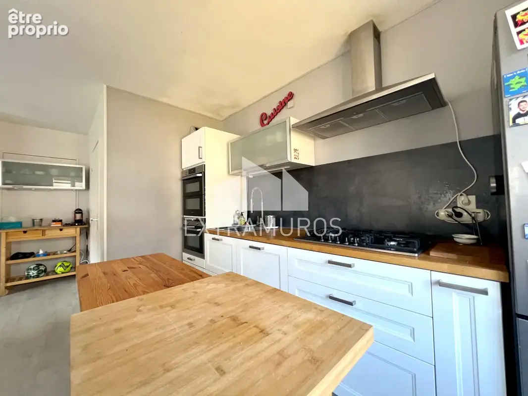 A vendre en exclusivité Lyon 9  Vaise appartement lumineux de 114 m2 avec  4 chambres et balcon. - photo 5