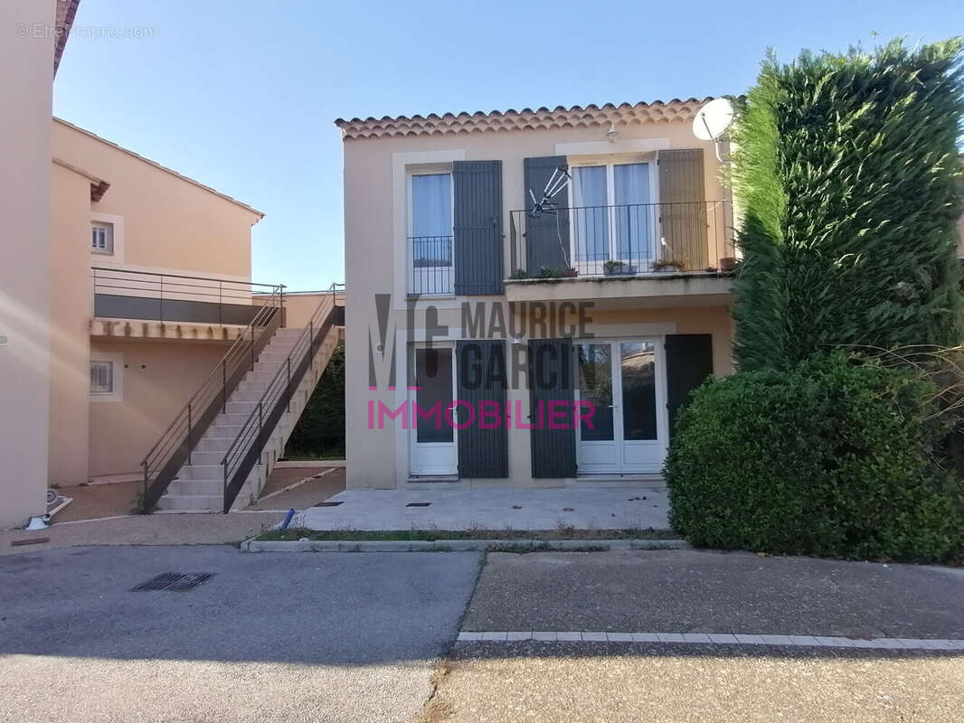 Appartement à L&#039;ISLE-SUR-LA-SORGUE