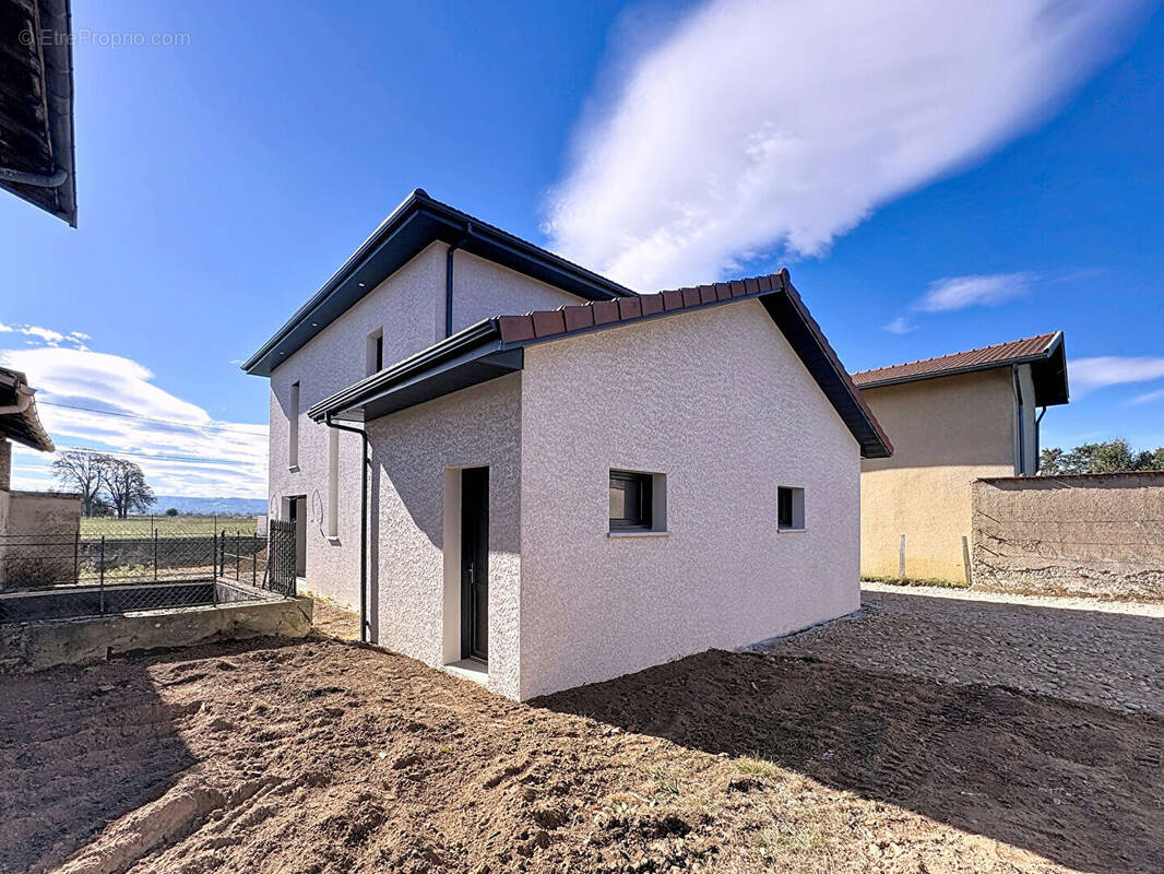 Maison à LA COTE-SAINT-ANDRE