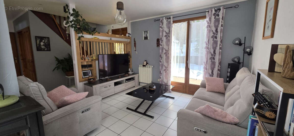 Maison à QUEIGE