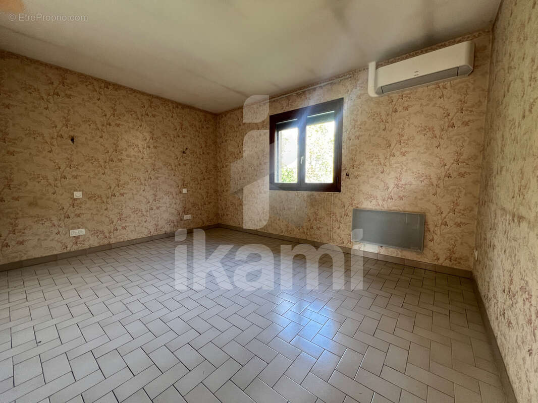 Maison à ROMANS-SUR-ISERE