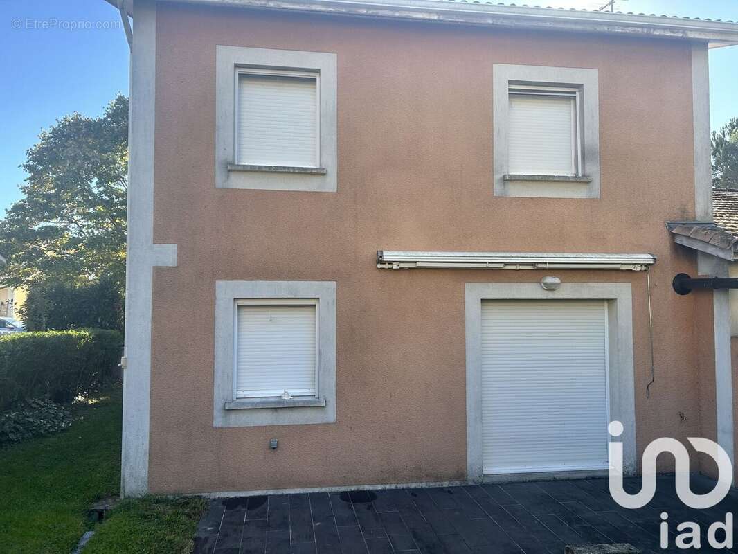 Photo 2 - Maison à FARGUES-SAINT-HILAIRE