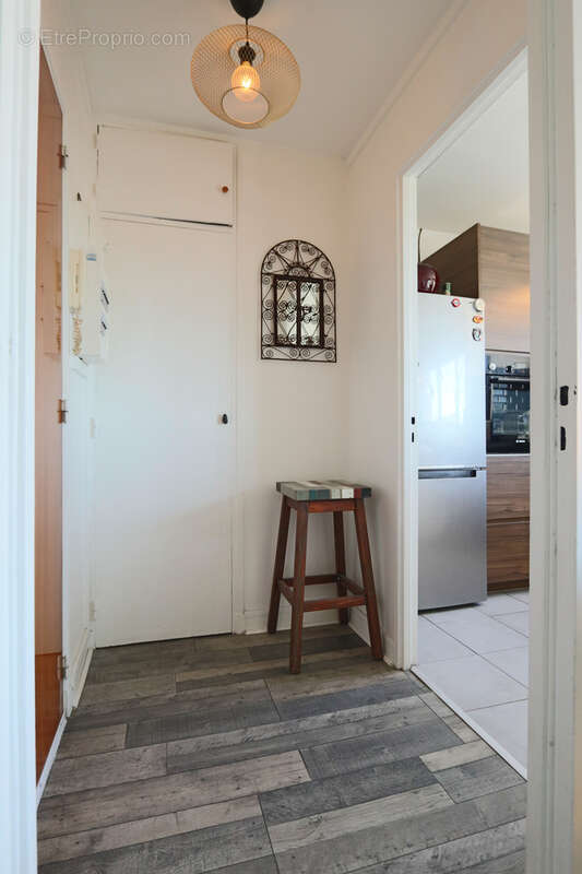 Appartement à LES PAVILLONS-SOUS-BOIS