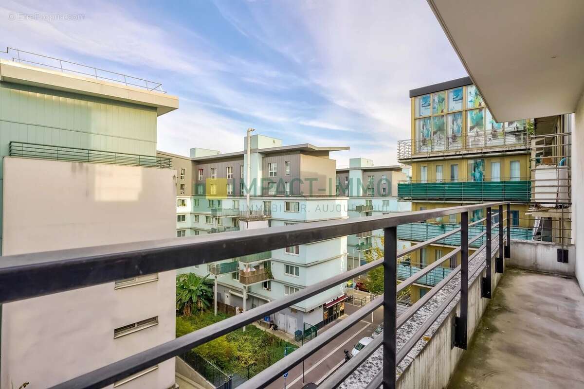 Appartement à CLICHY