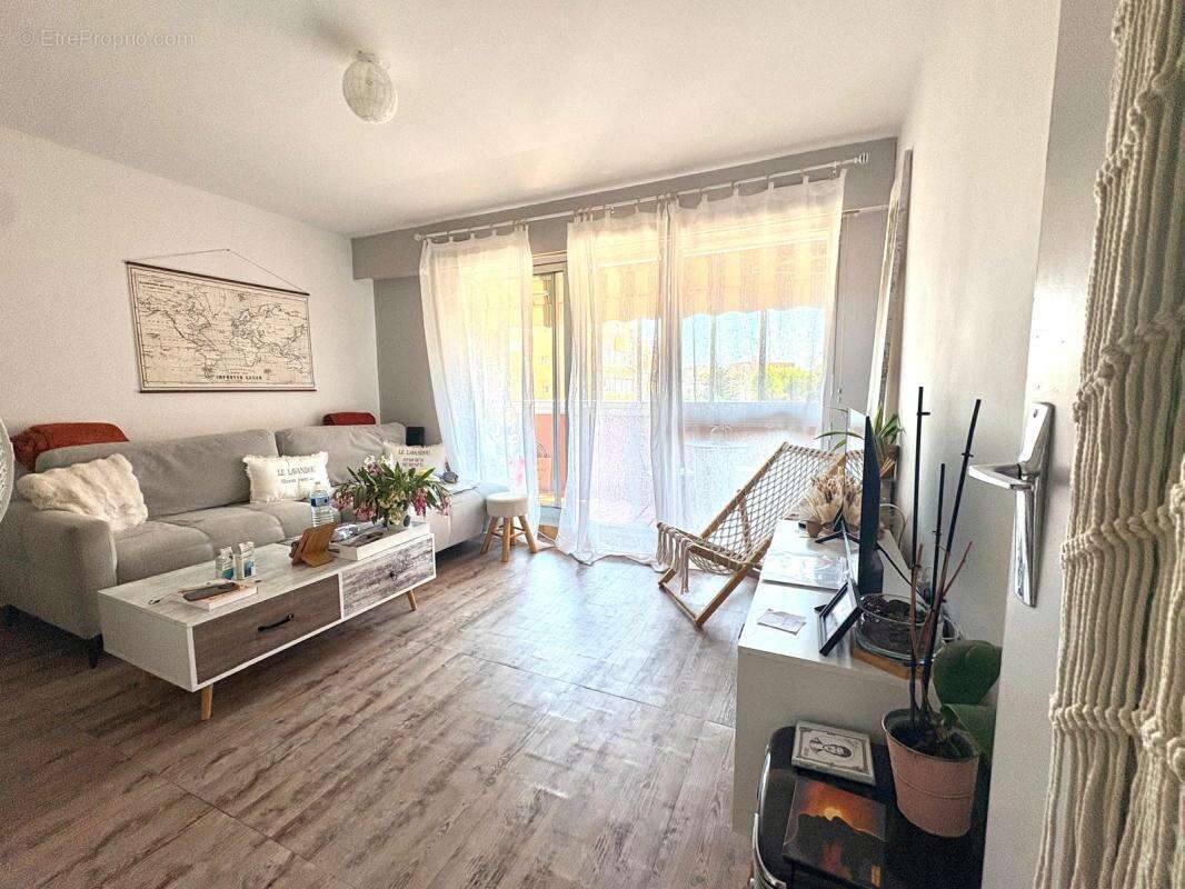 Appartement à LE LAVANDOU