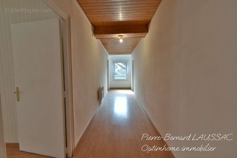 Appartement à AIGUEBELLE