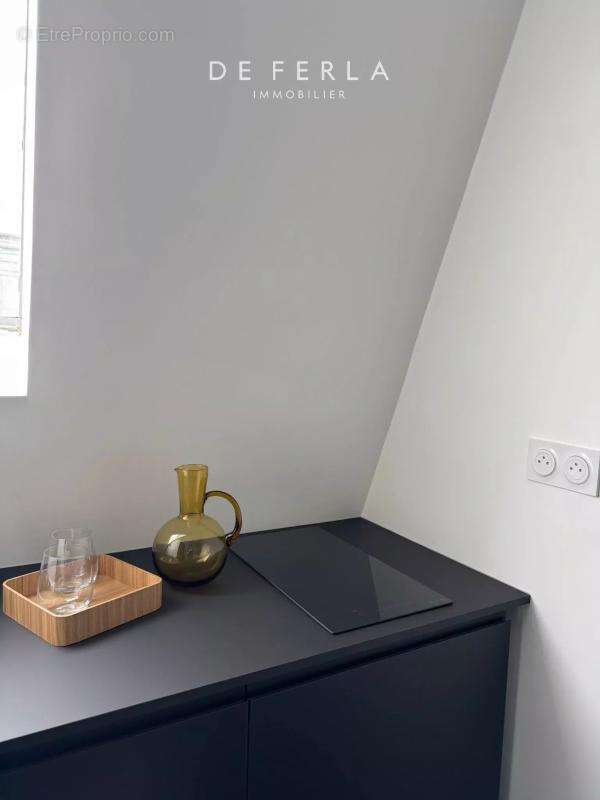 Appartement à PARIS-8E