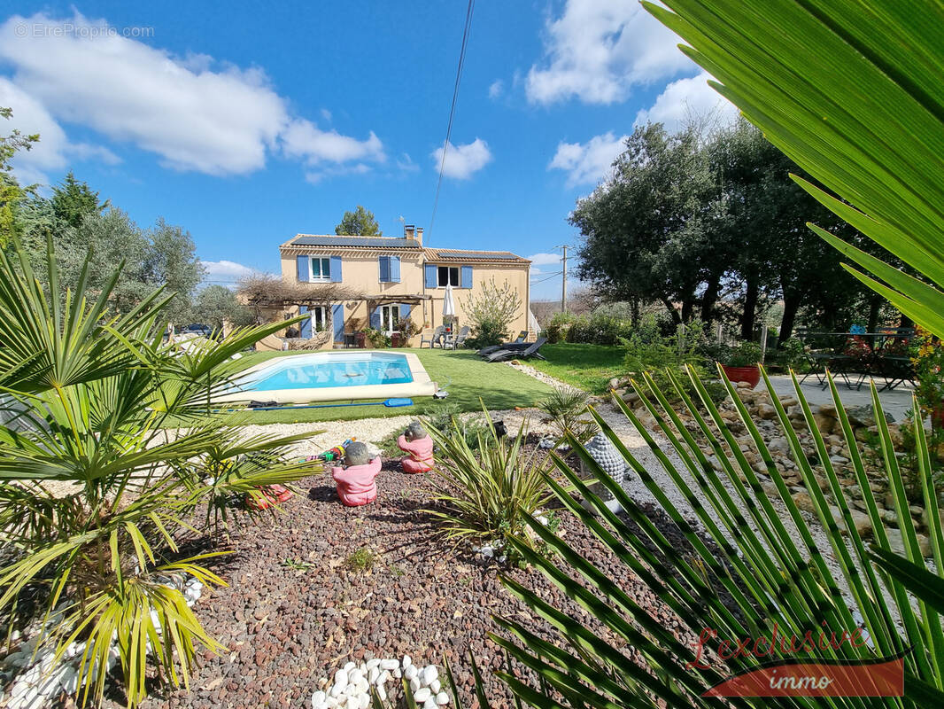 Maison à SAINT-JULIEN