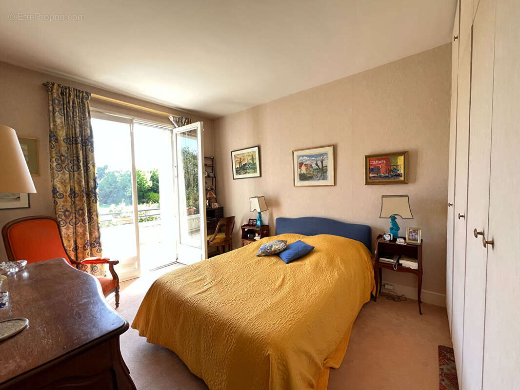 Appartement à SAINT-CLOUD