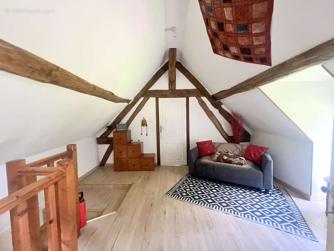 Maison à VERT-EN-DROUAIS