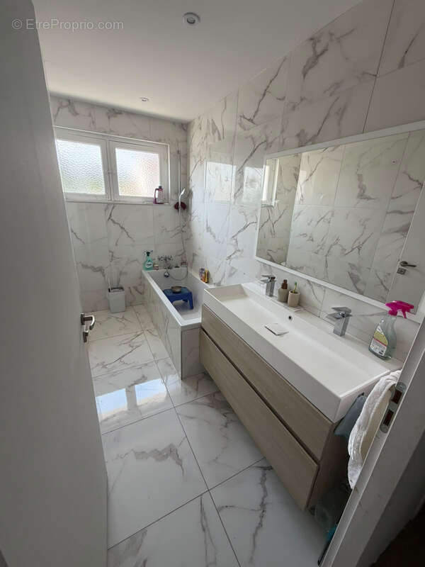 Vend maison T4 de 89,79m2 avec garage et jardin à Béziers - photo 4