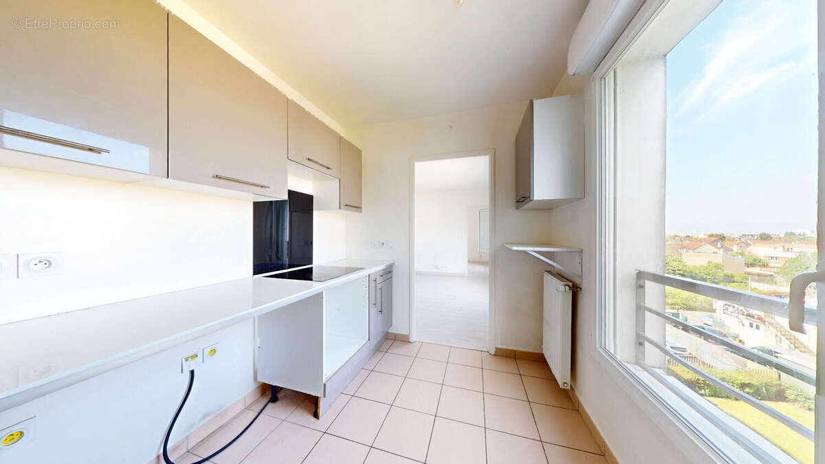 Appartement à LE BLANC-MESNIL