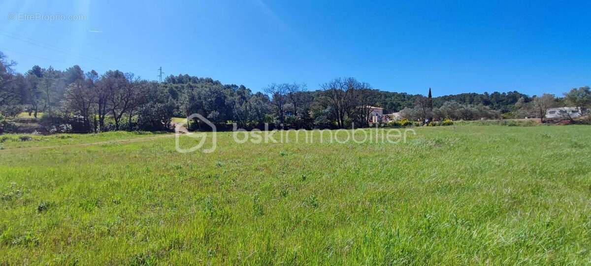 Terrain à GIGNAC
