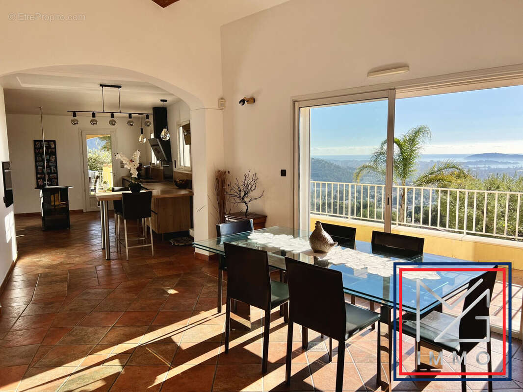 Maison 285 m² à Toulon  - photo 3