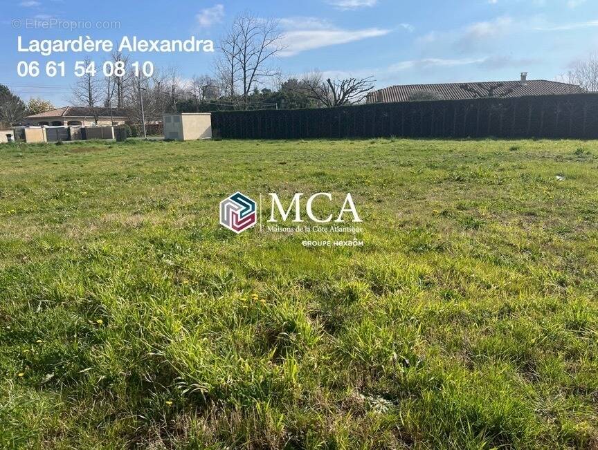 Terrain 1160 m² à Meilhan-Sur-Garonne  - photo 1