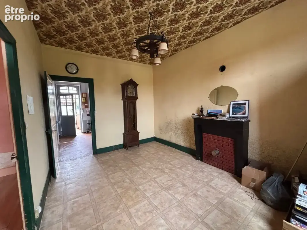 Maison à vendre 3 pièces LA GUERCHE SUR L'AUBOIS (18) - photo 2
