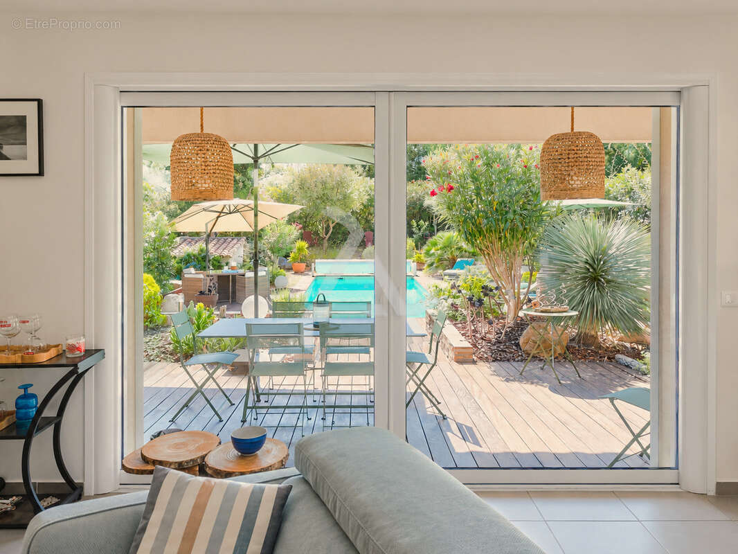 10’ porto-vecchio dans impasse résidentielle, villa t5 113m2 « première main » de 2014 - photo 5
