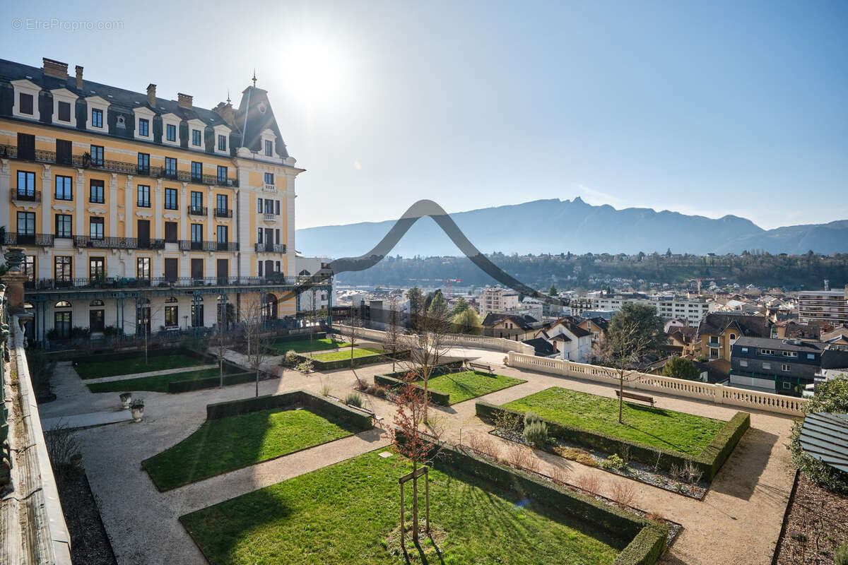 Appartement à AIX-LES-BAINS