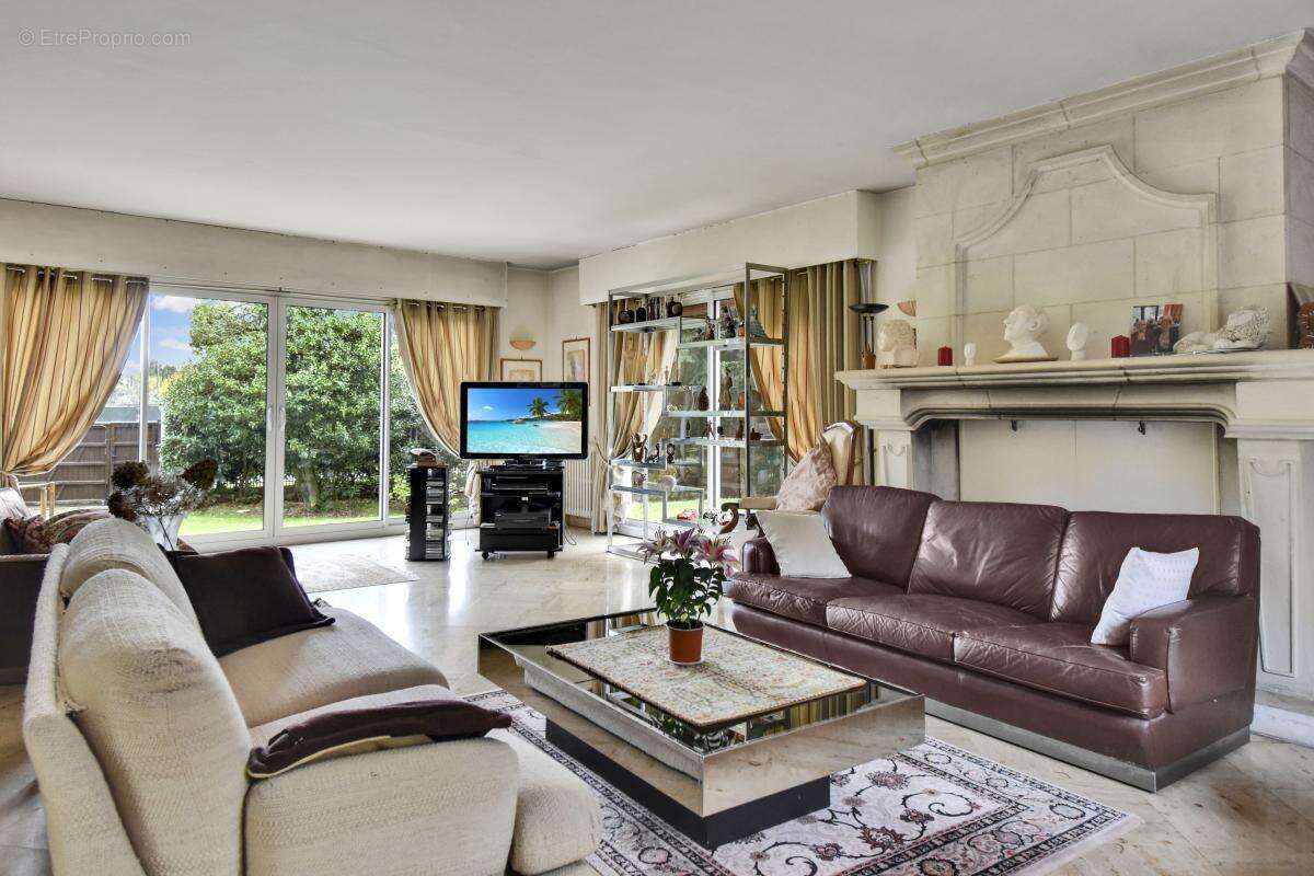 Maison à VAUCRESSON