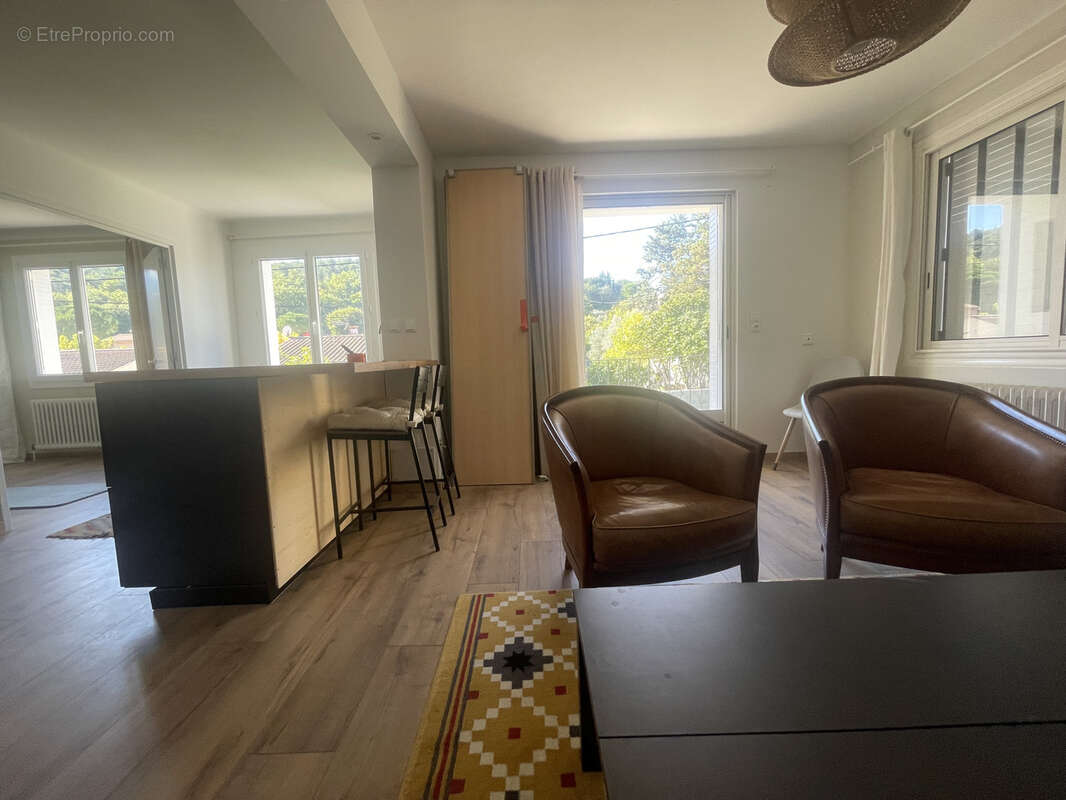 Maison à VAISON-LA-ROMAINE