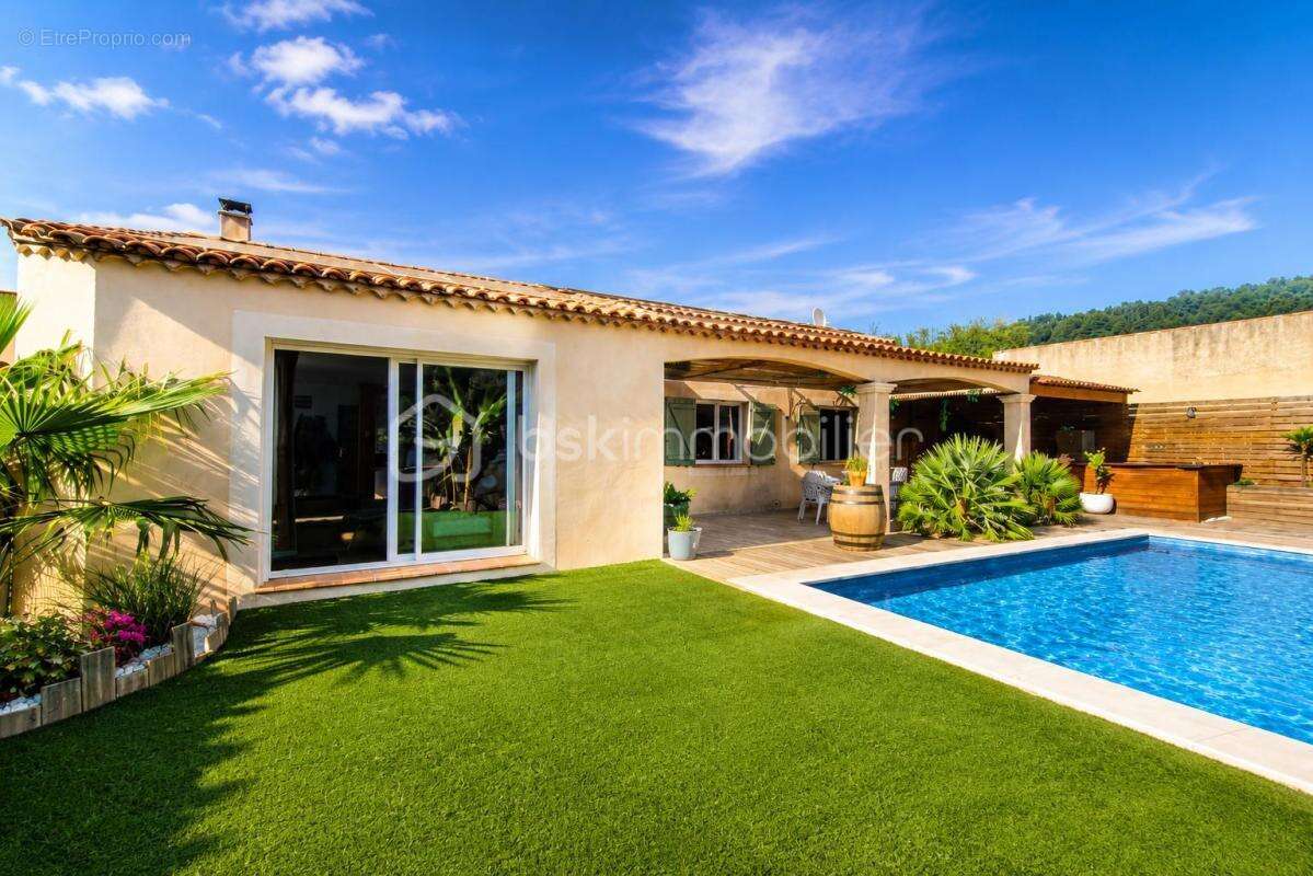 Villa plein  pied avec piscine - photo 3