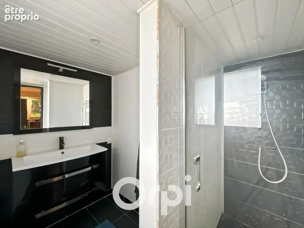 Maison familiale ou investissement ? À vous de choisir ! - photo 14