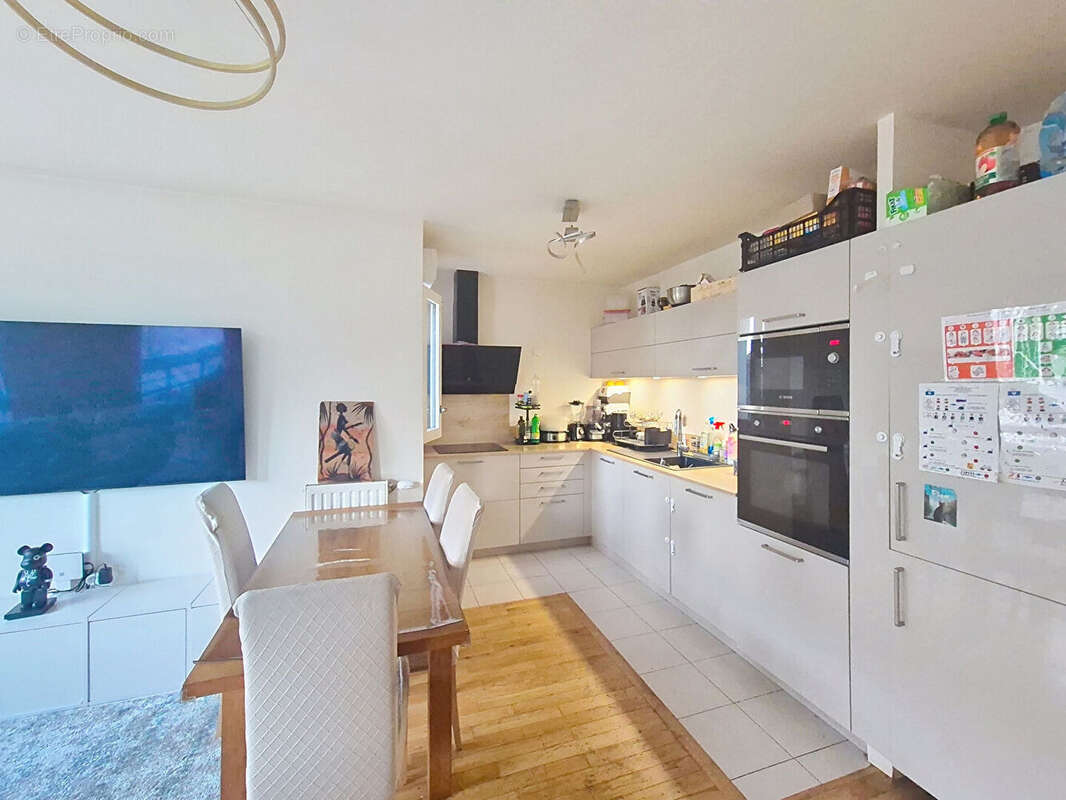 Appartement à ROMAINVILLE