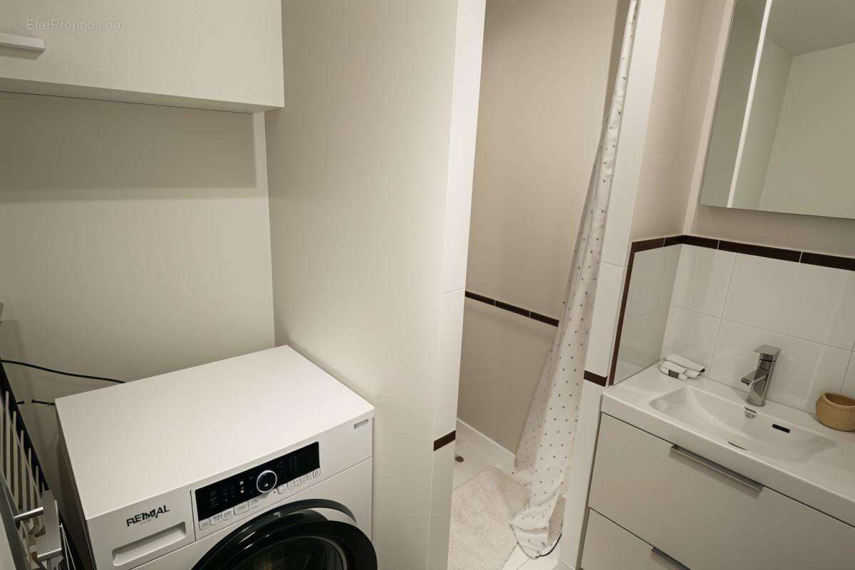 Appartement à TORCY