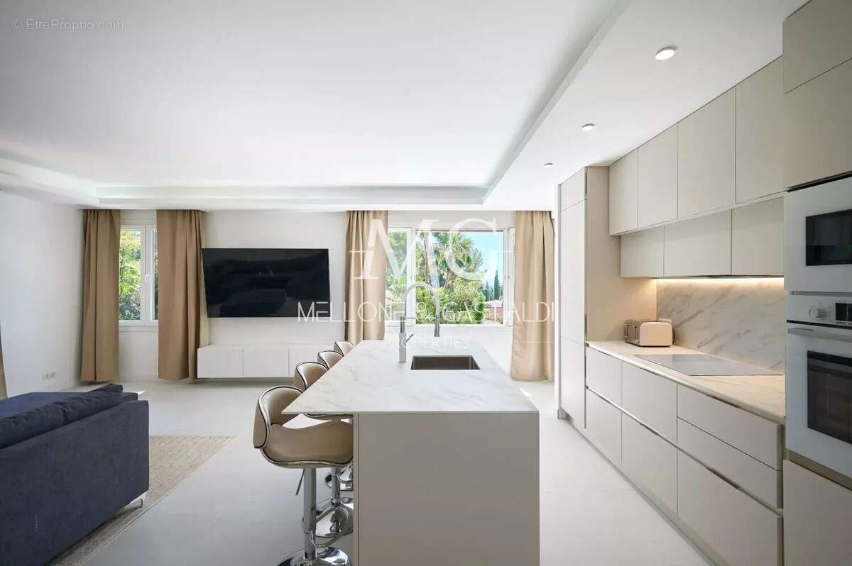 Maison à MOUGINS