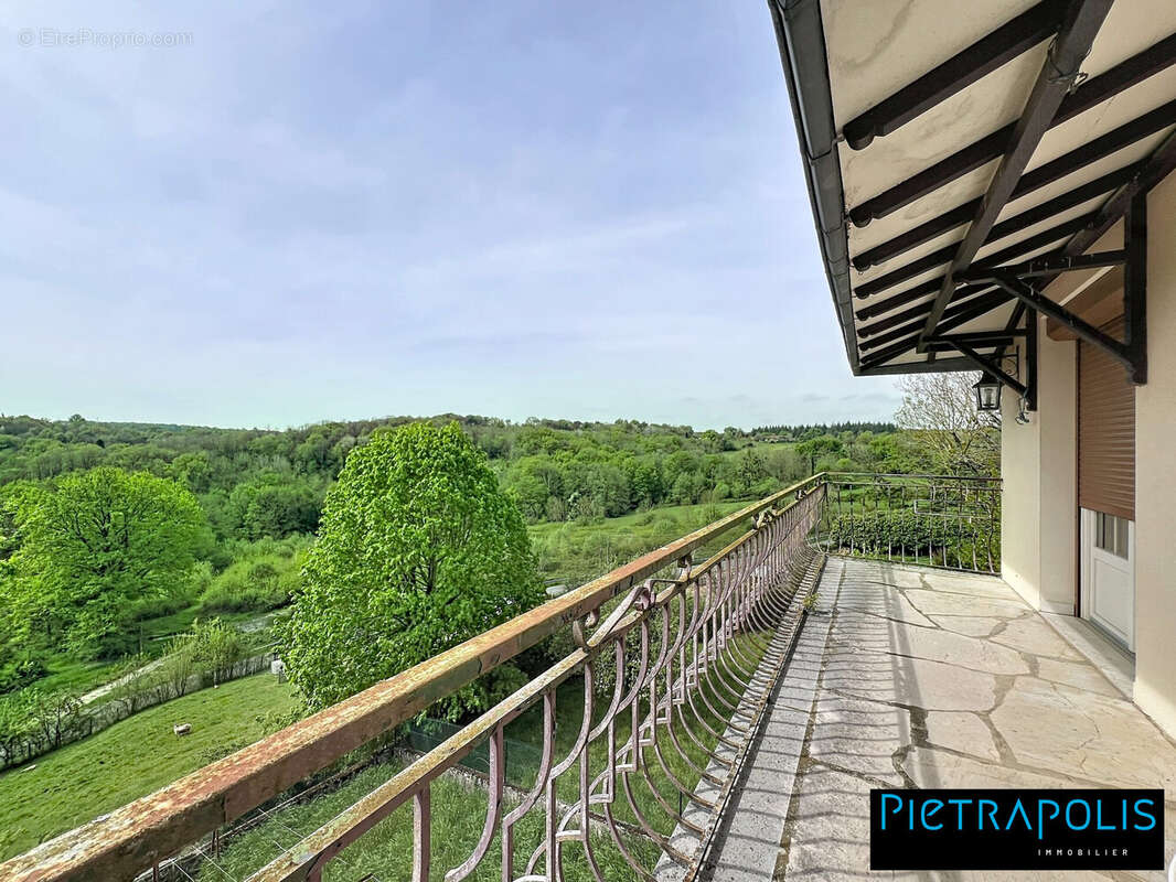 Maison à CHATILLON-LA-PALUD