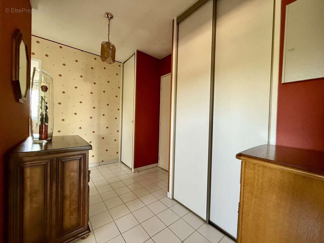Appartement 65 m² à Nimes  - photo 7