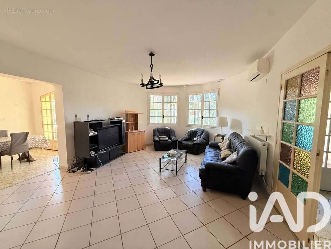 Photo 4 - Maison à SIX-FOURS-LES-PLAGES