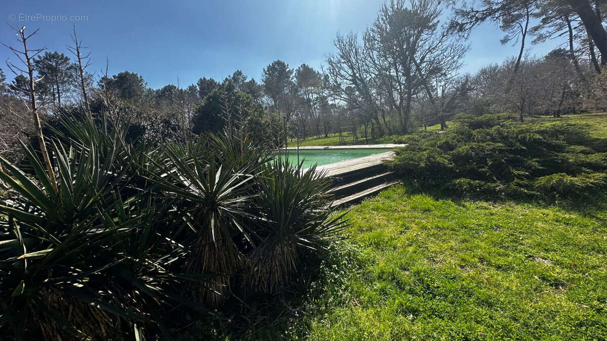 Maison à SAUGNACQ-ET-MURET