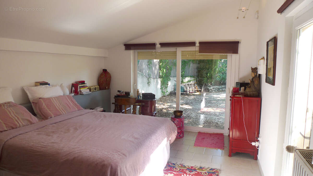 Maison à SAINT-PAUL-TROIS-CHATEAUX