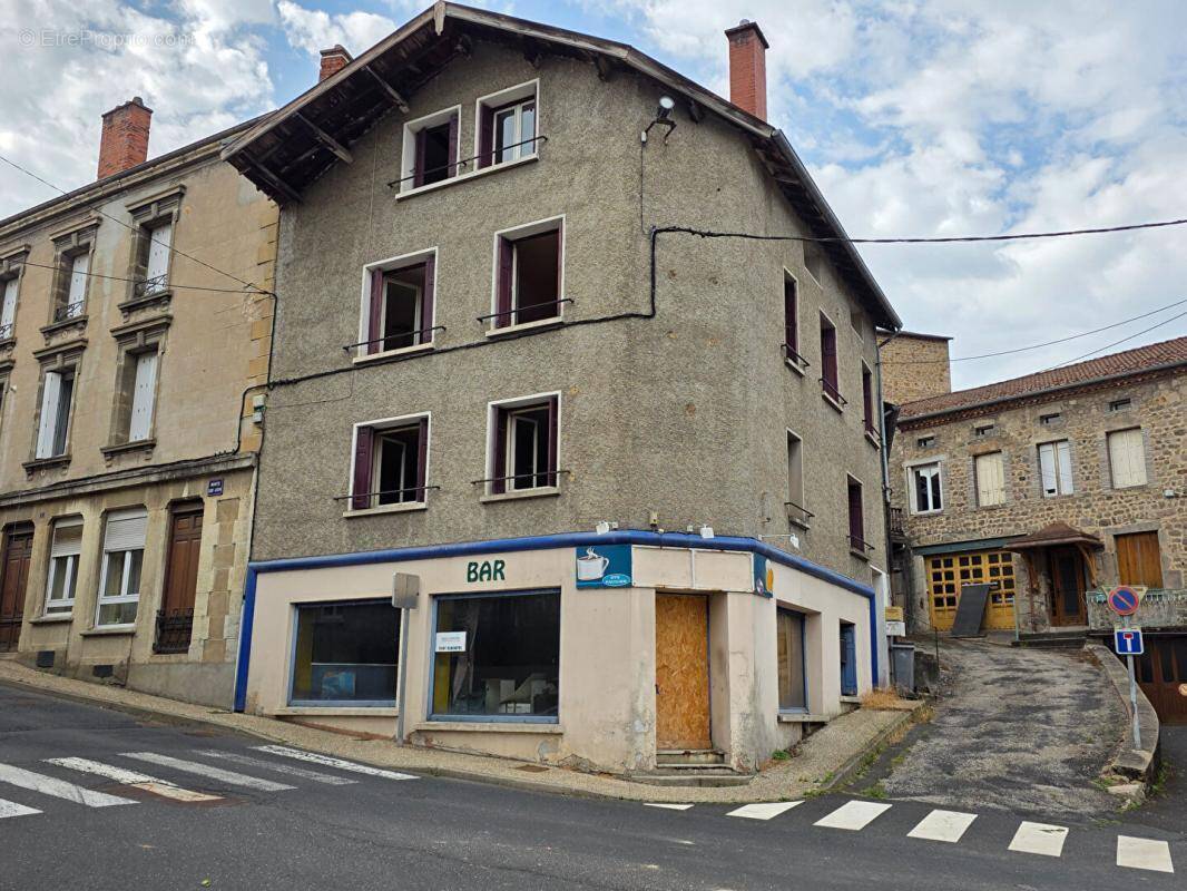 Appartement à DUNIERES