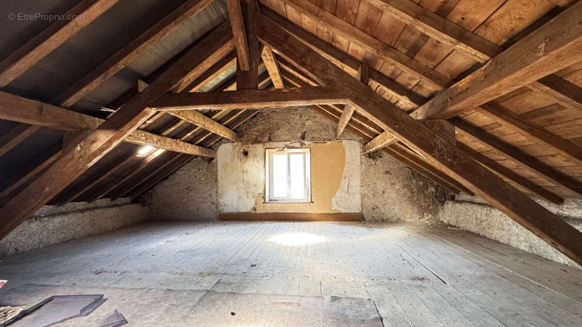 Maison à RUPT-SUR-MOSELLE