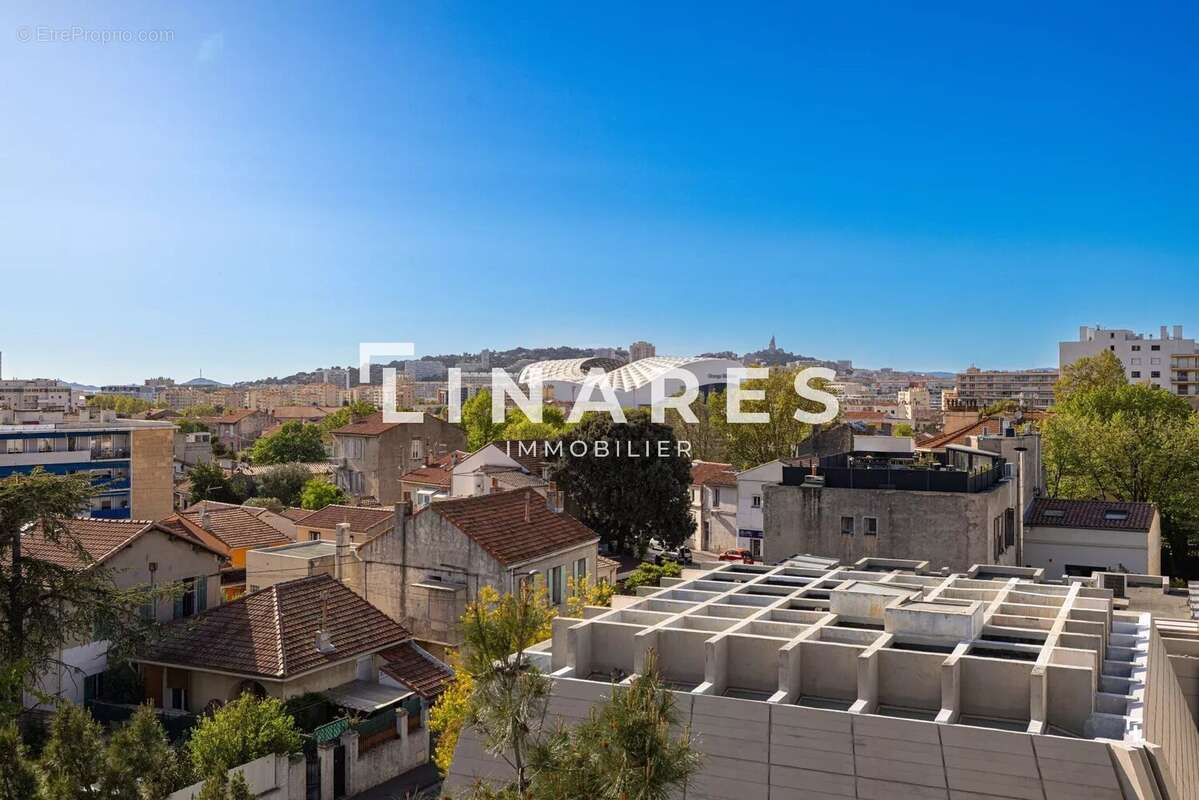 Appartement à MARSEILLE-9E