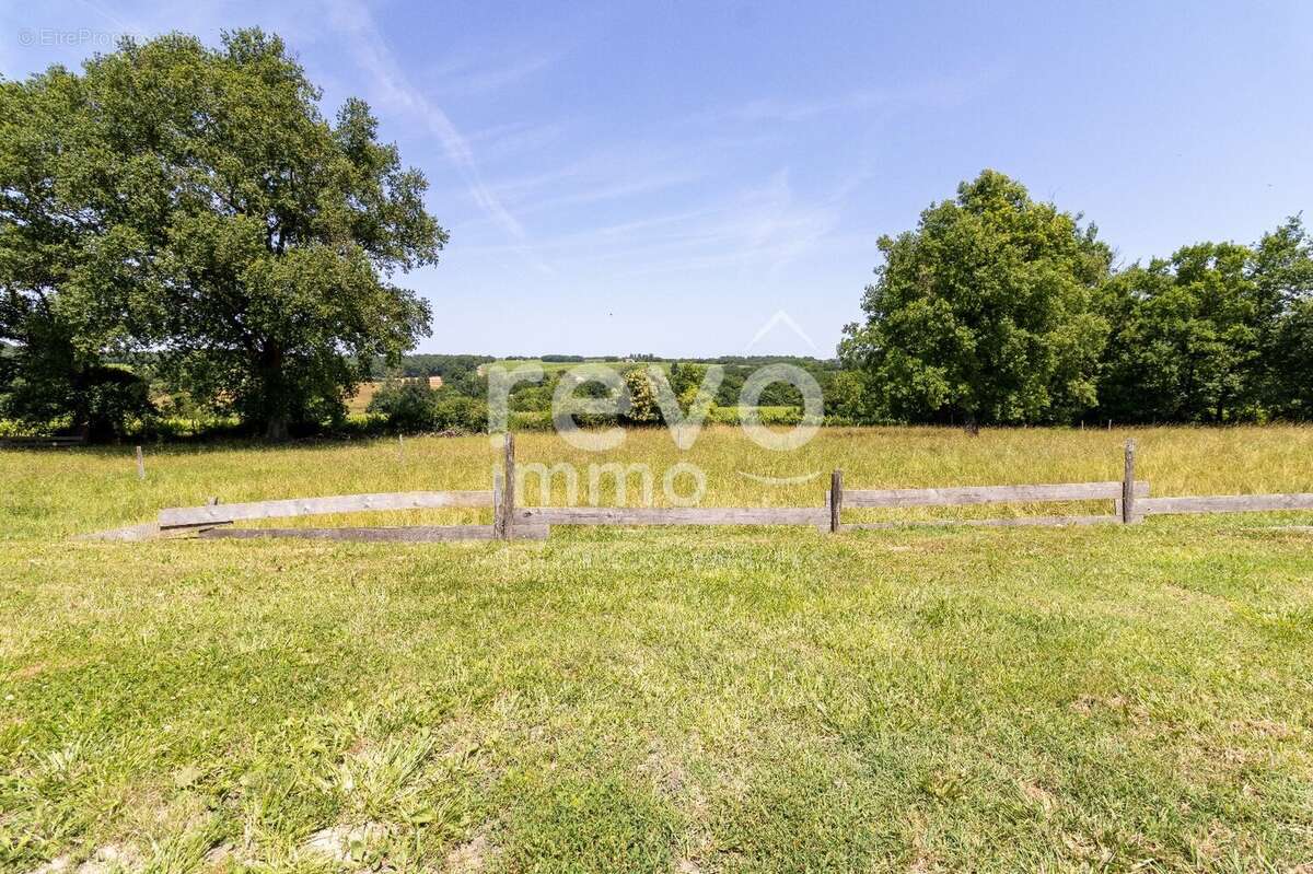 Maison à SAUVETERRE-DE-GUYENNE