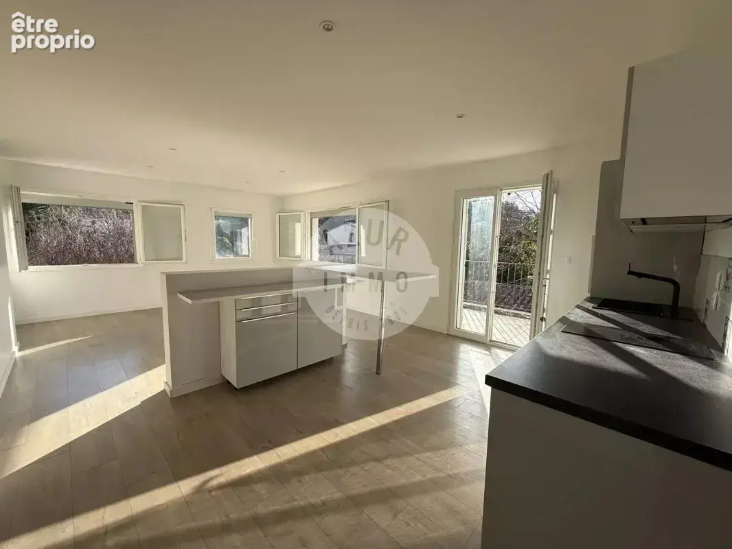 MAISON DOUBLE HAB 200M² sur 2000m² de terrain, piscine et garage - photo 6