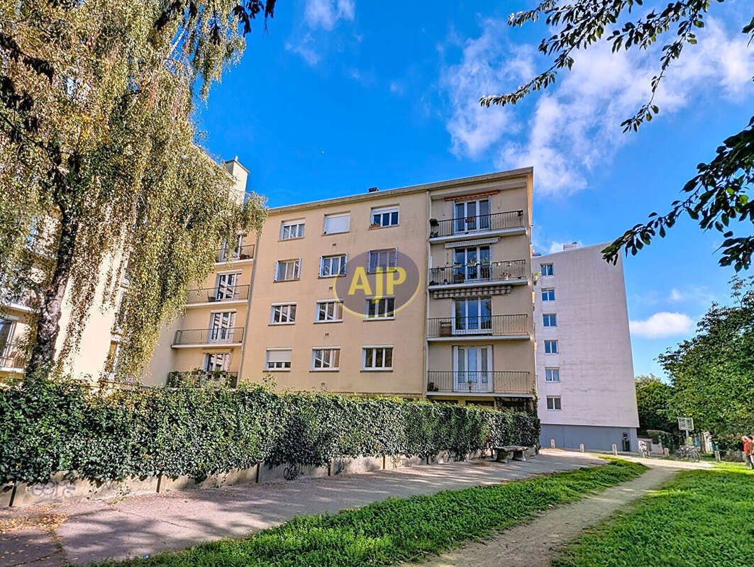 Appartement Ile de Nantes T3 70 m² - photo 3