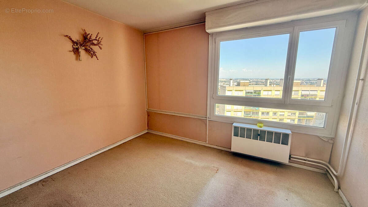 Appartement à OULLINS