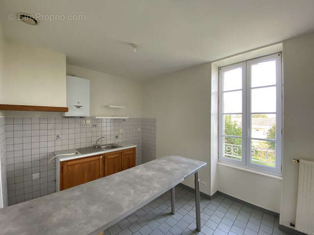 Maison à SAINT-PIERRE-LE-VIEUX