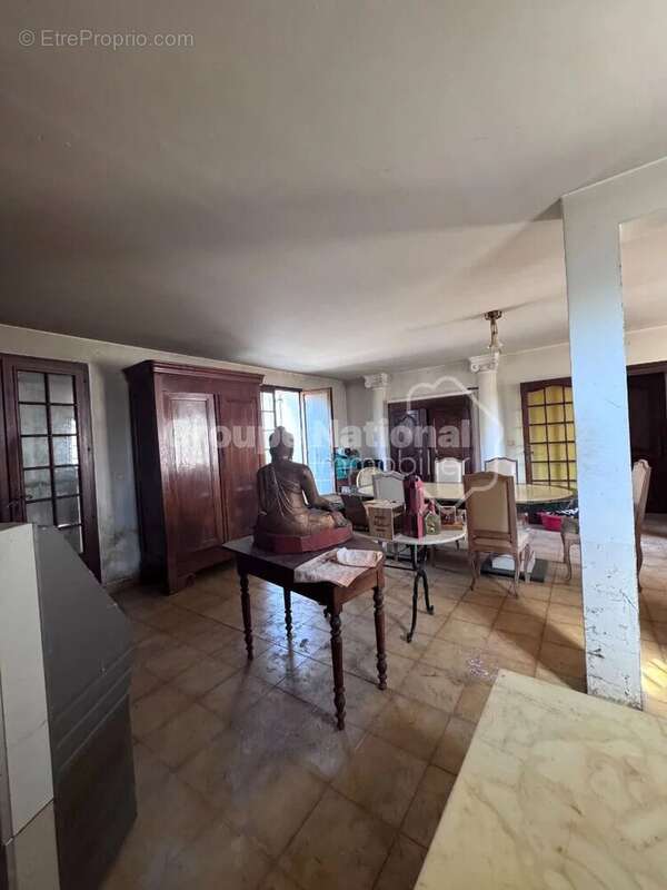 Maison à CHATEAURENARD