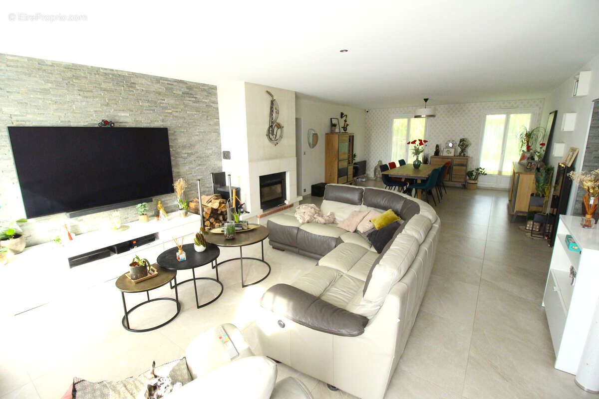 Maison à METTRAY