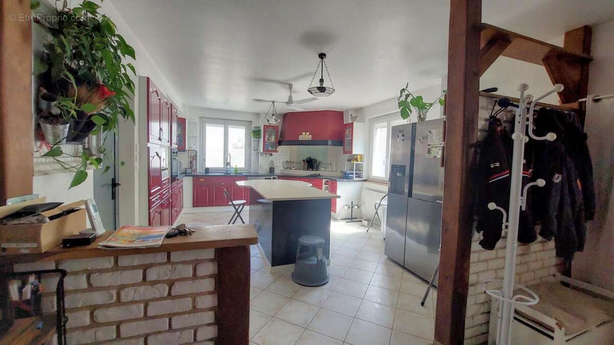 Maison à SAINT-CLAUDE-DE-DIRAY