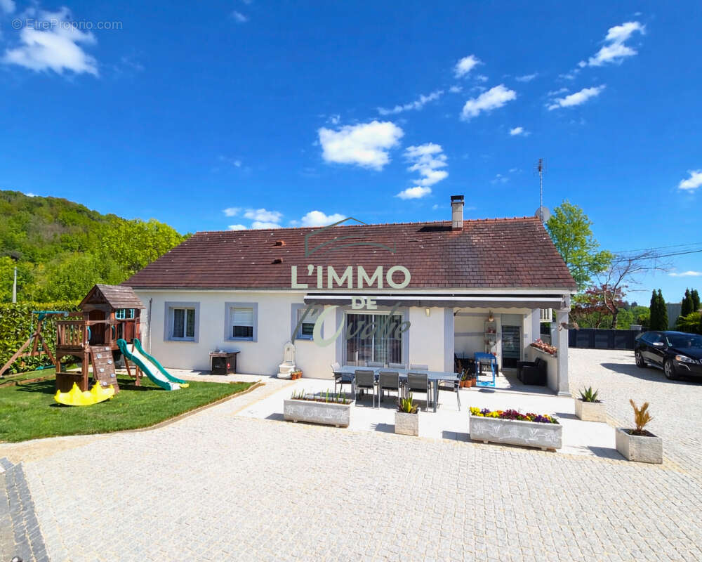 Maison à ALTILLAC