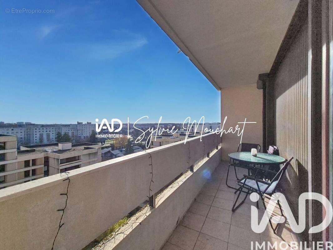 Photo 1 - Appartement à ELANCOURT