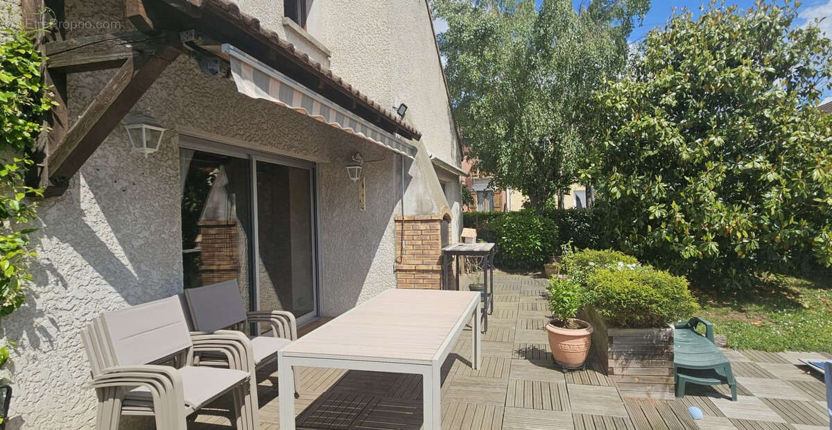 Maison à CUSSET