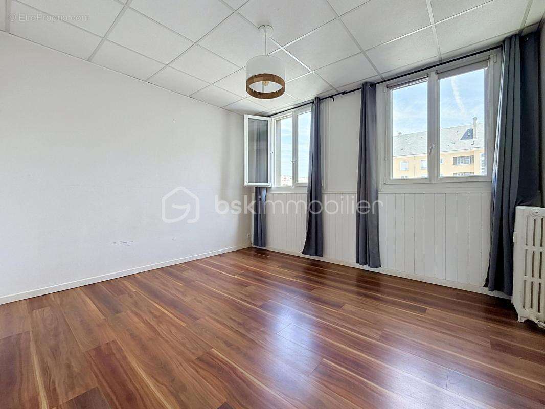 Appartement F3 en plein centre ville - photo 6